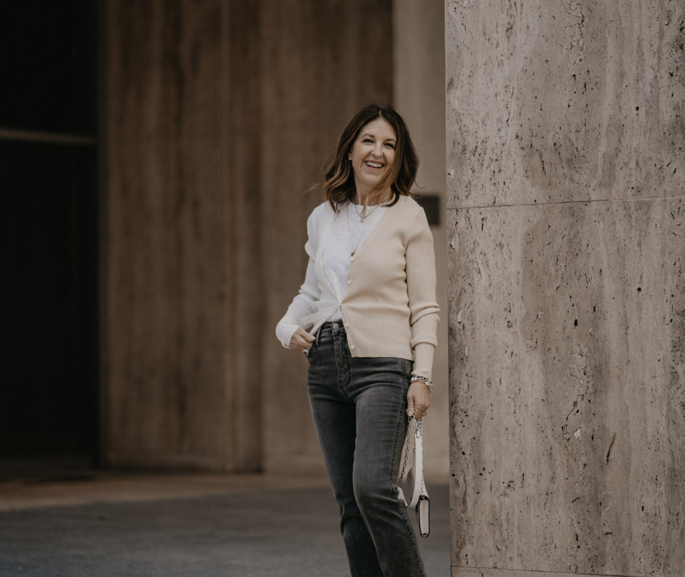 Ageless Styling - Outfits You Can Wear At Any Age! - Stylish Sandy