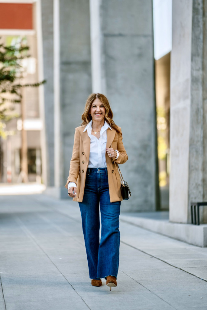The Best Cropped Flare Jeans To Add To Your Wardrobe